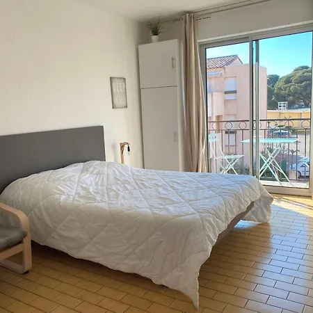 Renove Climatise Avec Balcon, Parking Et Wifi A - Fr-1-553-66 Daire